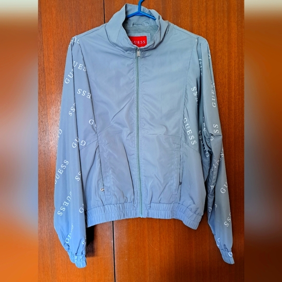 Guess Windbreaker Jacket NWOT - Picture 1 of 4